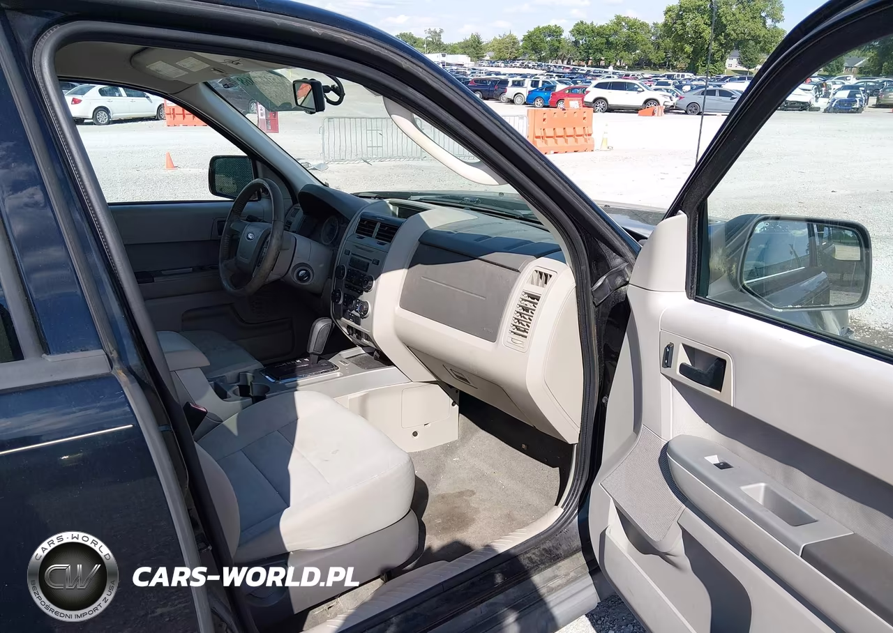 2010 Ford Escape Xlt VIN:1FMCU9DG6AKC58750 - 5