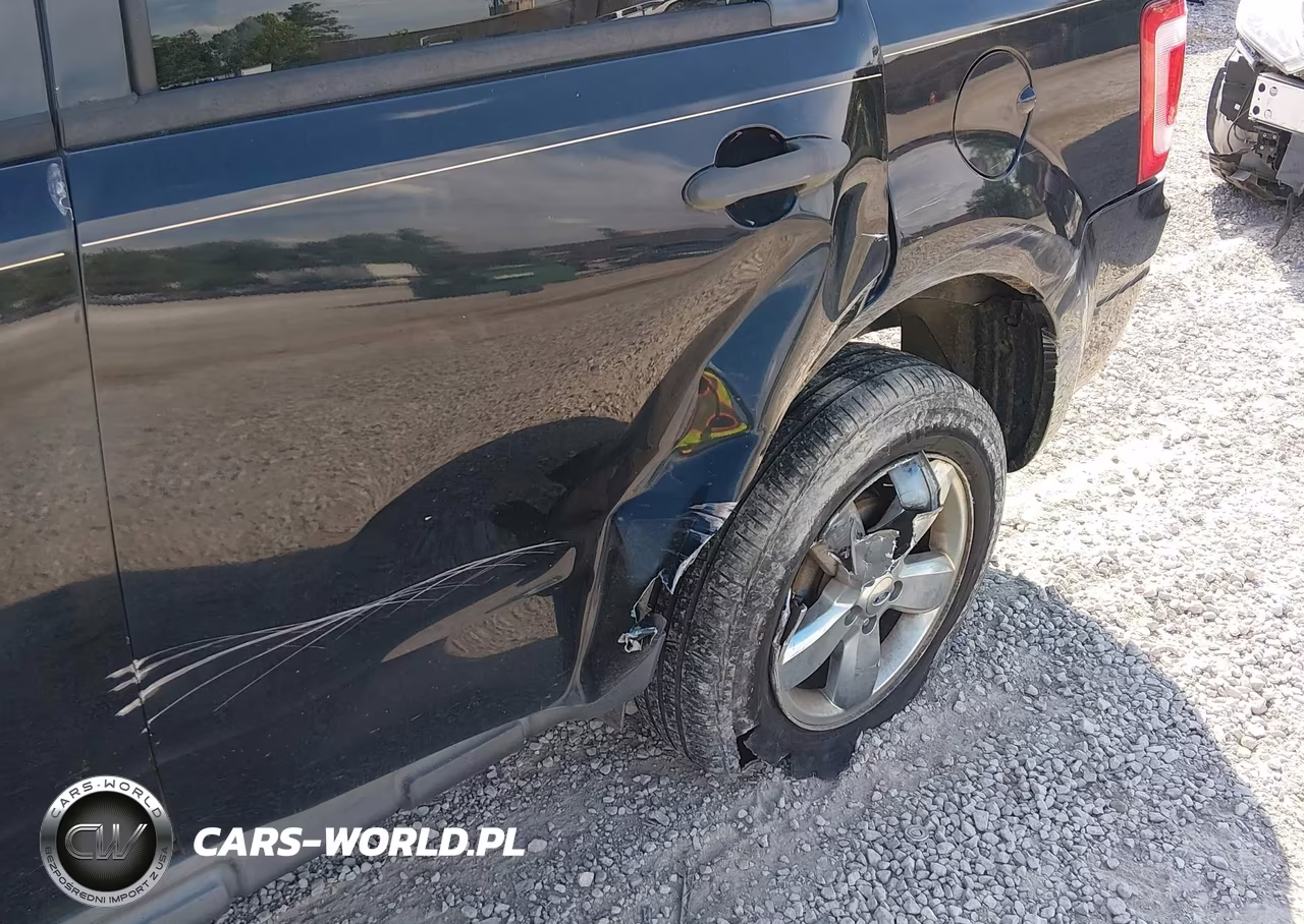 2010 Ford Escape Xlt VIN:1FMCU9DG6AKC58750 - 6