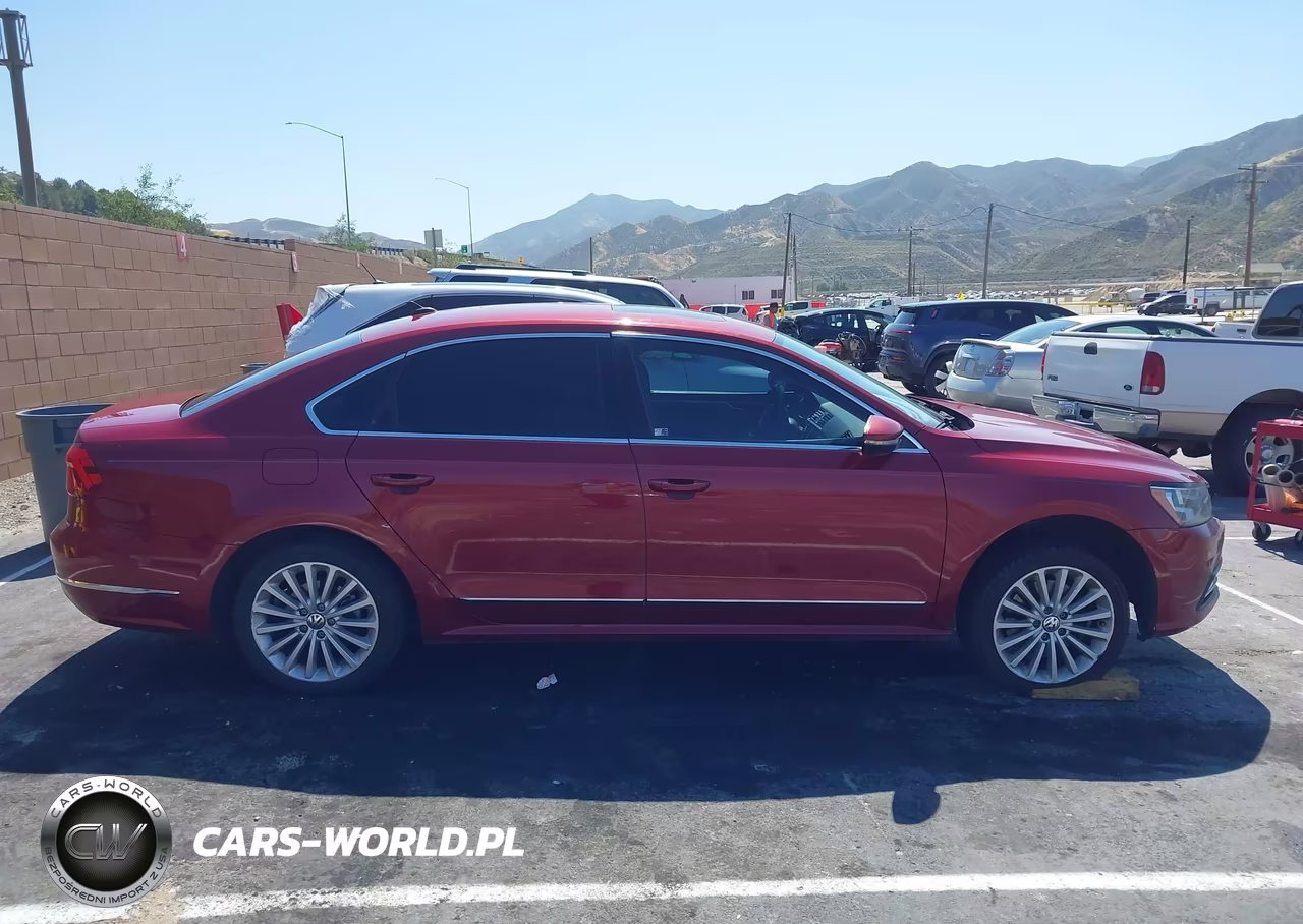 2017 Volkswagen Passat 1.8T Se VIN:1VWBT7A3XHC031720 - 12