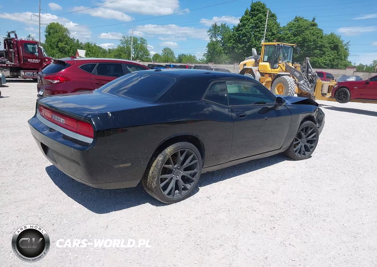 2009 Dodge Challenger Se VIN:2B3LJ44V89H520626 - 4