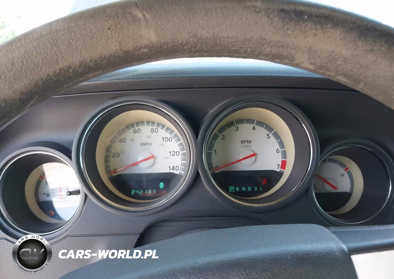2009 Dodge Challenger Se VIN:2B3LJ44V89H520626 - 7