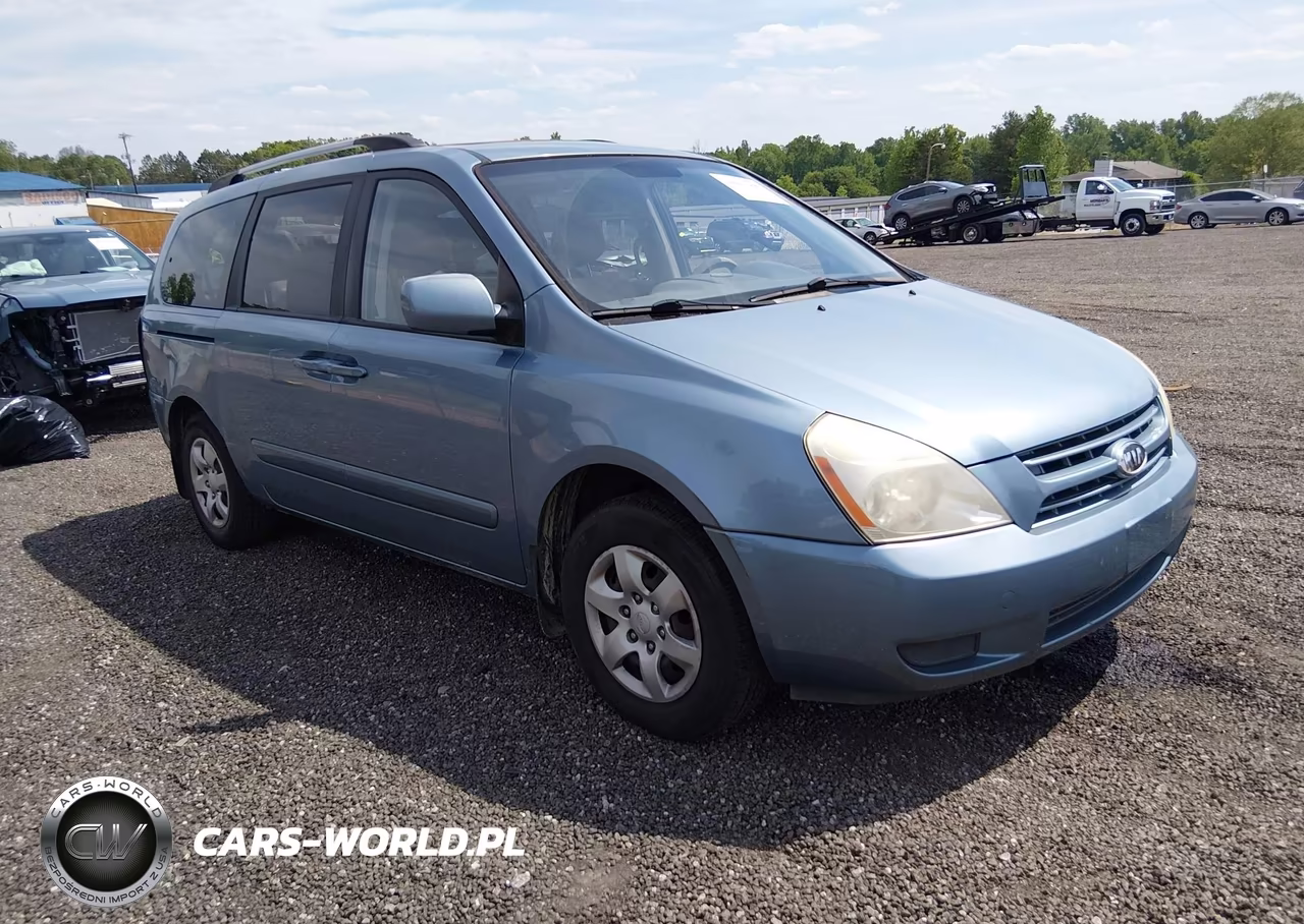 2010 Kia Sedona Lx