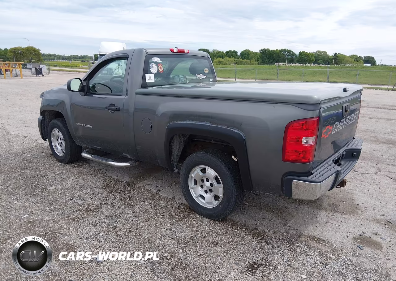 2011 Chevrolet Silverado 1500 Work Truck VIN:1GCNCPEX8BZ345500 - 3