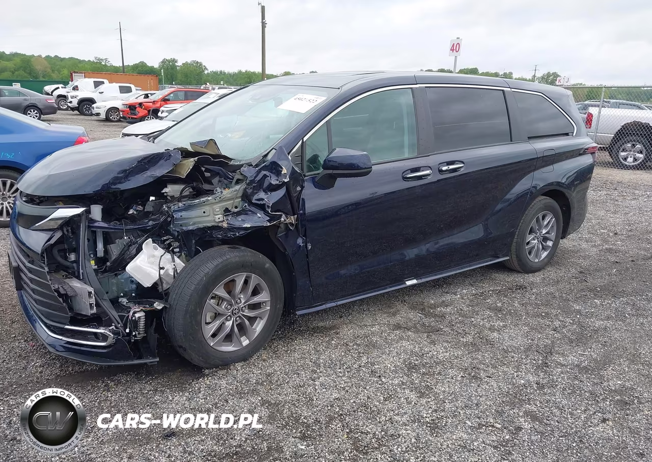 2024 Toyota Sienna Xle VIN:5TDYRKEC2RS203599 - 2