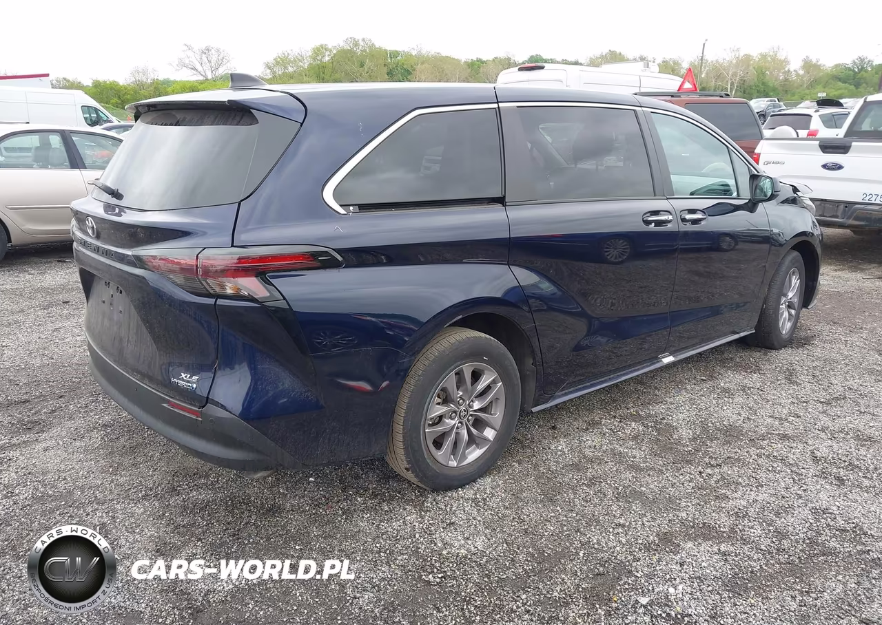 2024 Toyota Sienna Xle VIN:5TDYRKEC2RS203599 - 4
