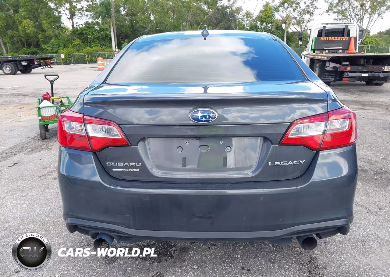 2018 Subaru Legacy 2.5I Premium VIN:4S3BNAC68J3006144 - 16