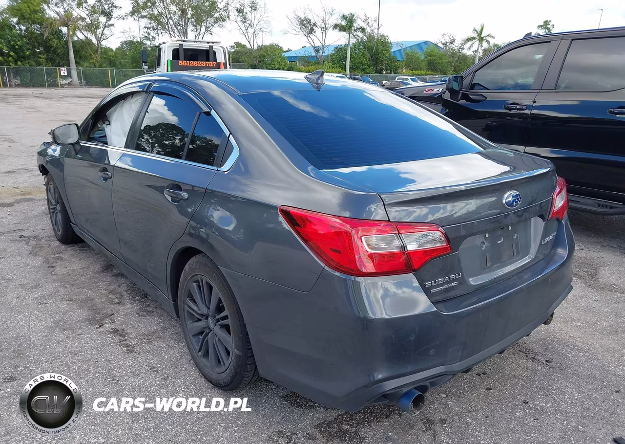 2018 Subaru Legacy 2.5I Premium VIN:4S3BNAC68J3006144 - 3