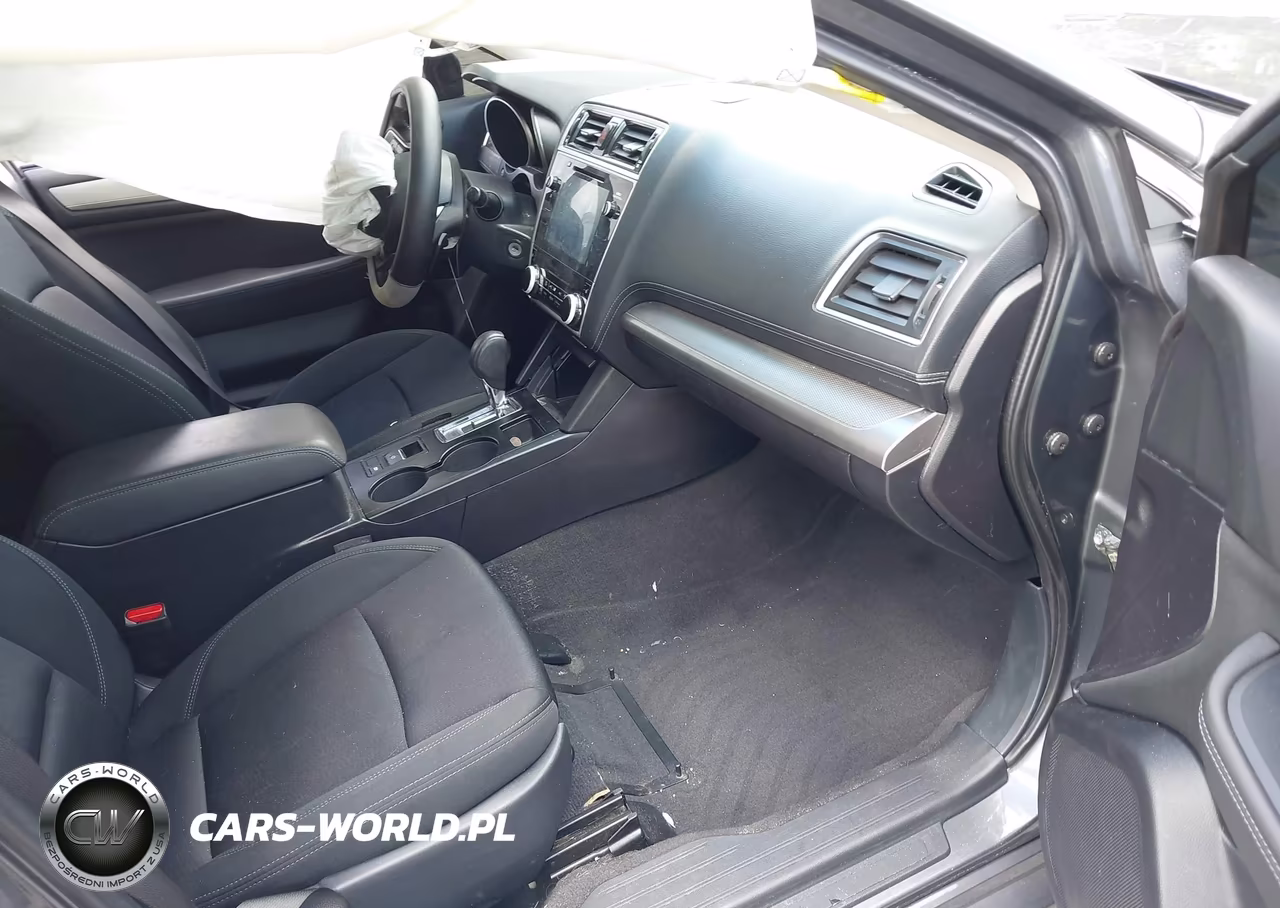 2018 Subaru Legacy 2.5I Premium VIN:4S3BNAC68J3006144 - 5