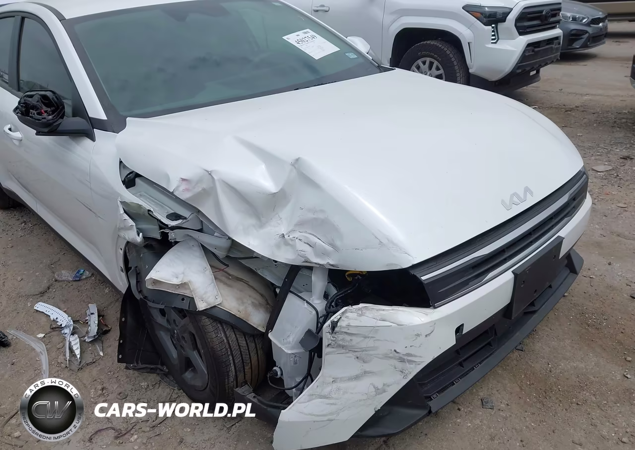2025 Kia K4 Lxs VIN:3KPFT4DE6SE161283 - 6