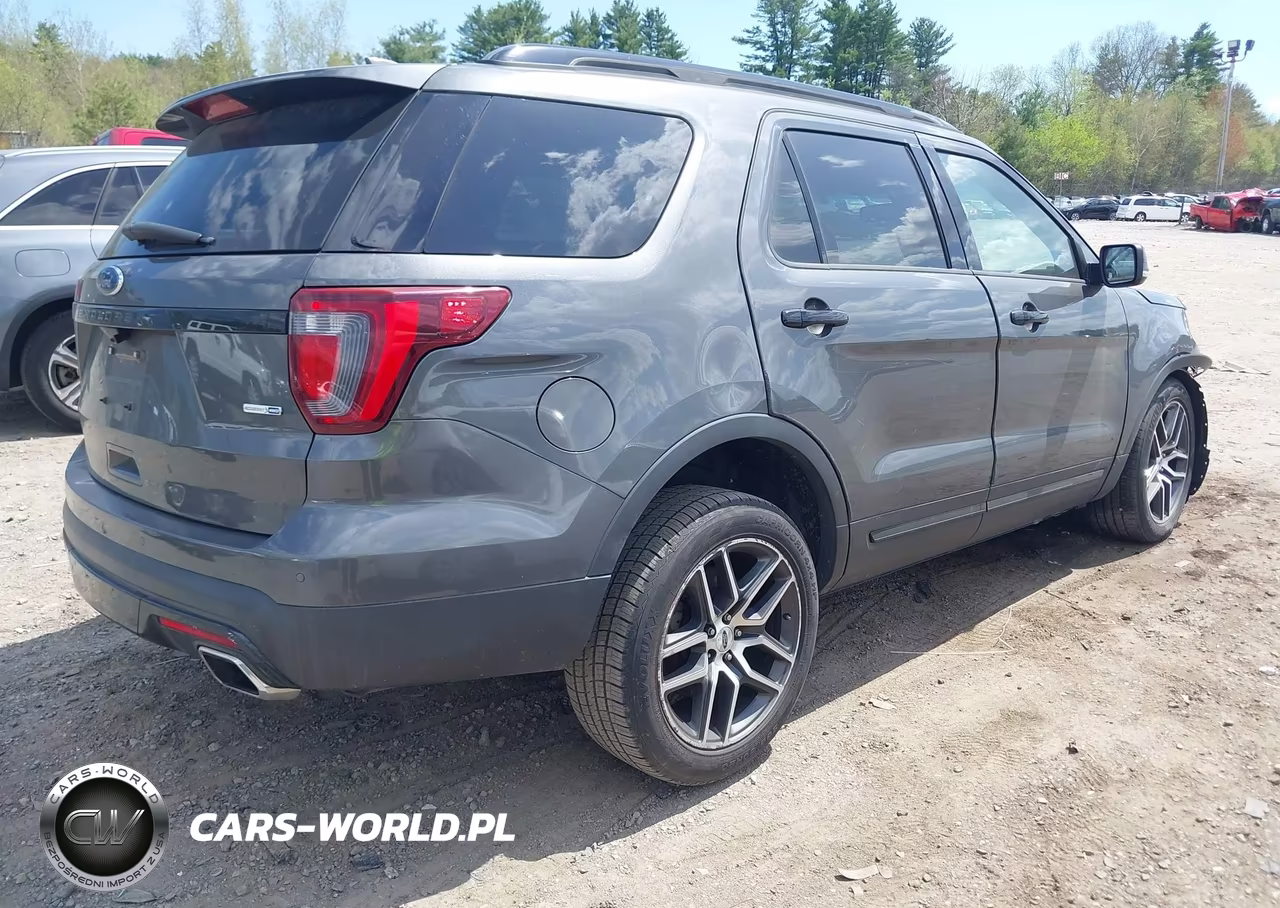 2016 Ford Explorer Sport VIN:1FM5K8GT4GGD33250 - 4