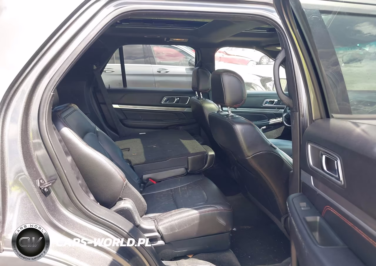 2016 Ford Explorer Sport VIN:1FM5K8GT4GGD33250 - 8