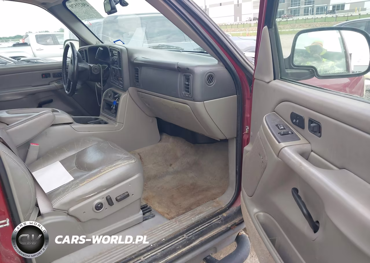 2005 Chevrolet Tahoe Z71 VIN:1GNEC13T95R266040 - 5