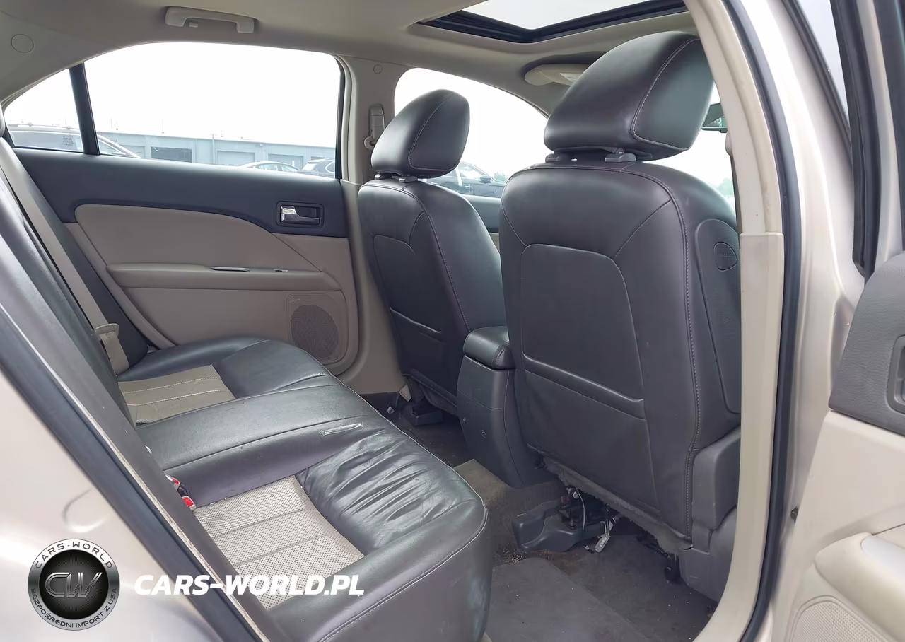2010 Mercury Milan Premier VIN:3MEHM0JA1AR630589 - 8