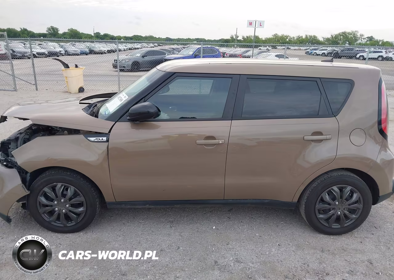 2015 Kia Soul VIN:KNDJN2A22F7169289 - 15
