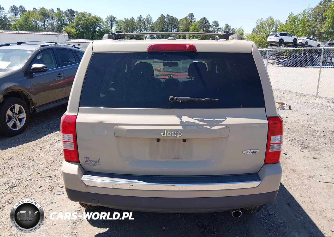 2017 Jeep Patriot High Altitude Fwd VIN:1C4NJPFA0HD136953 - 16