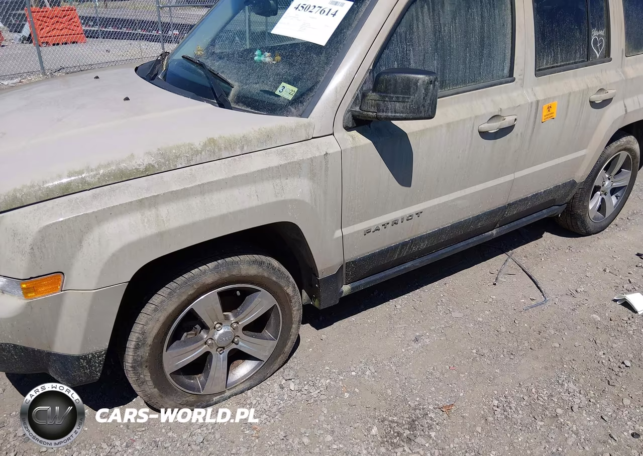 2017 Jeep Patriot High Altitude Fwd VIN:1C4NJPFA0HD136953 - 6