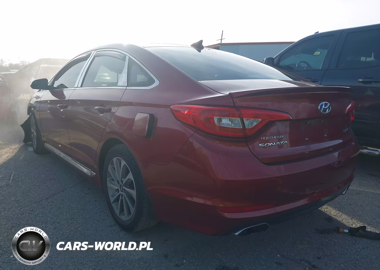 2015 Hyundai Sonata Sport VIN:5NPE34AF8FH167189 - 3