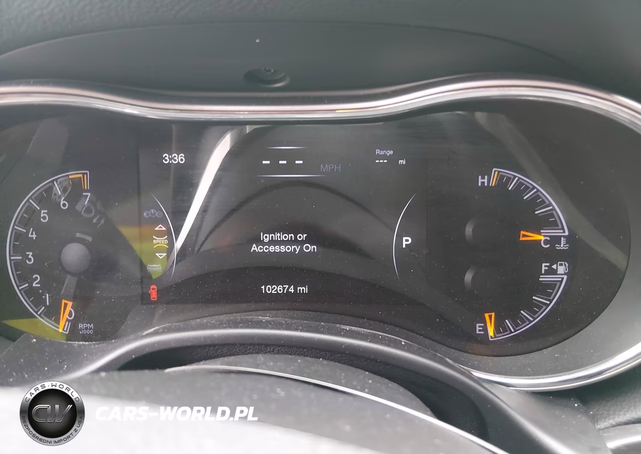 2018 Jeep Grand Cherokee Altitude 4X4 VIN:1C4RJFAG1JC122420 - 7