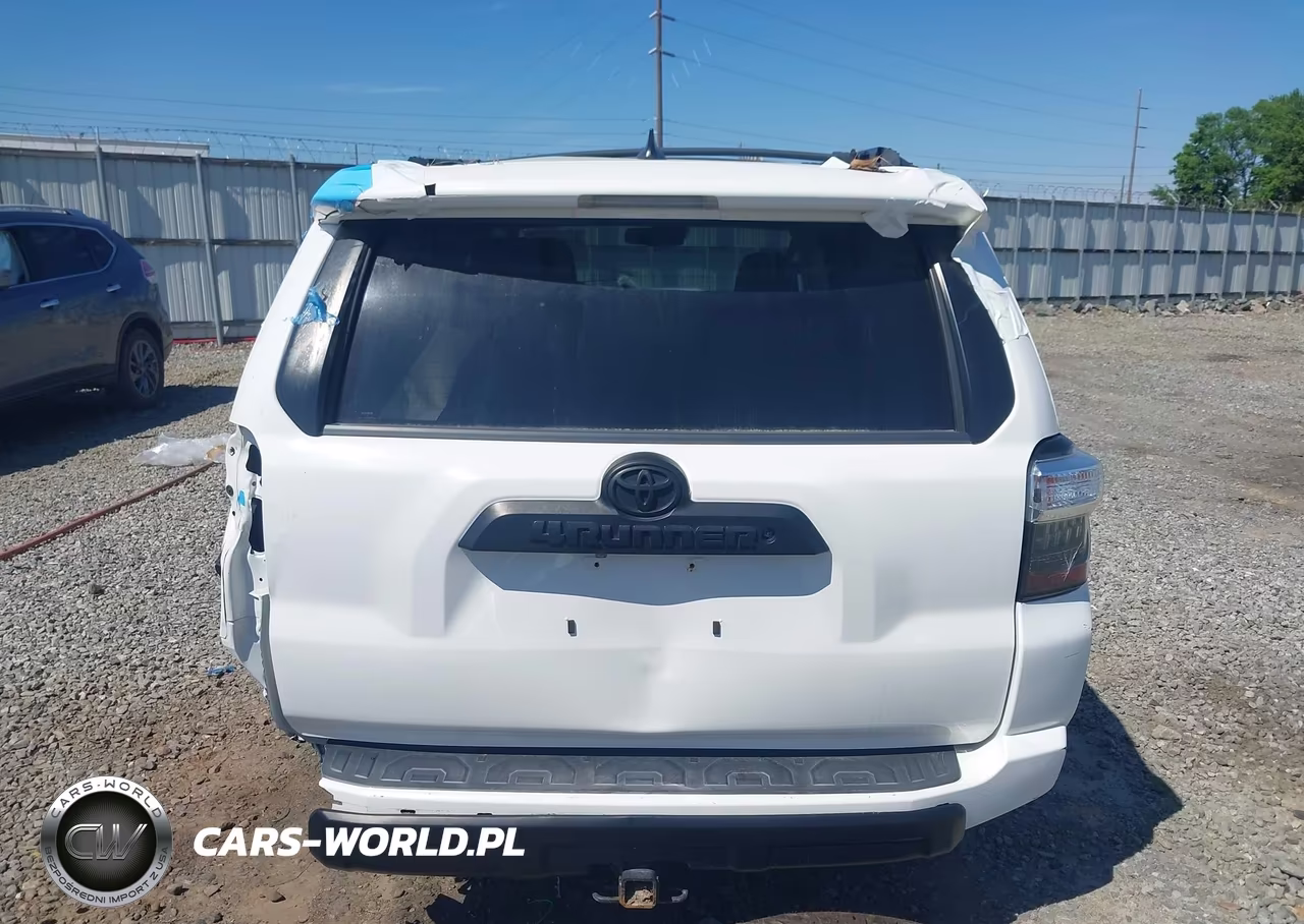 2020 Toyota 4Runner Trd Off Road VIN:JTEBU5JR8L5778332 - 17