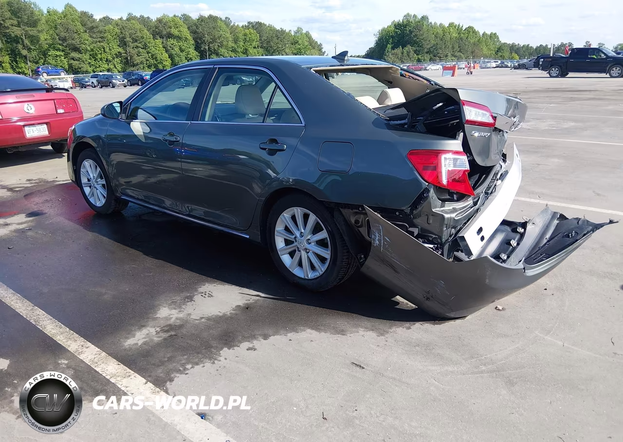 2013 Toyota Camry Xle V6 VIN:4T1BK1FK8DU535475 - 3