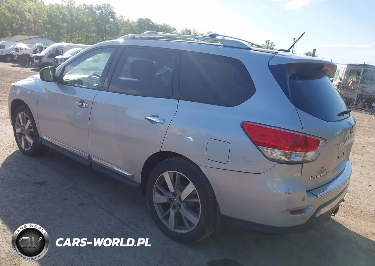 2014 Nissan Pathfinder Platinum VIN:5N1AR2MMXEC700936 - 3
