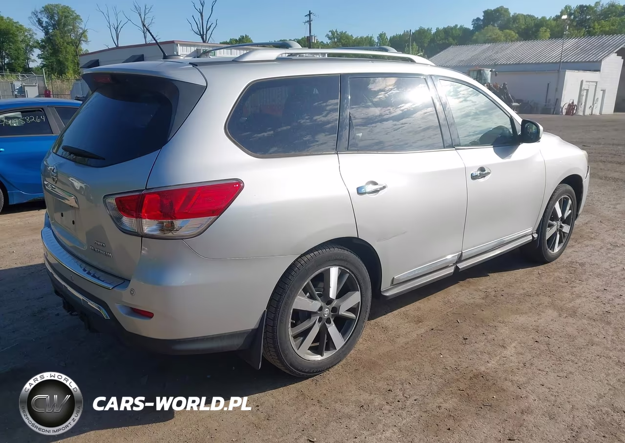 2014 Nissan Pathfinder Platinum VIN:5N1AR2MMXEC700936 - 4