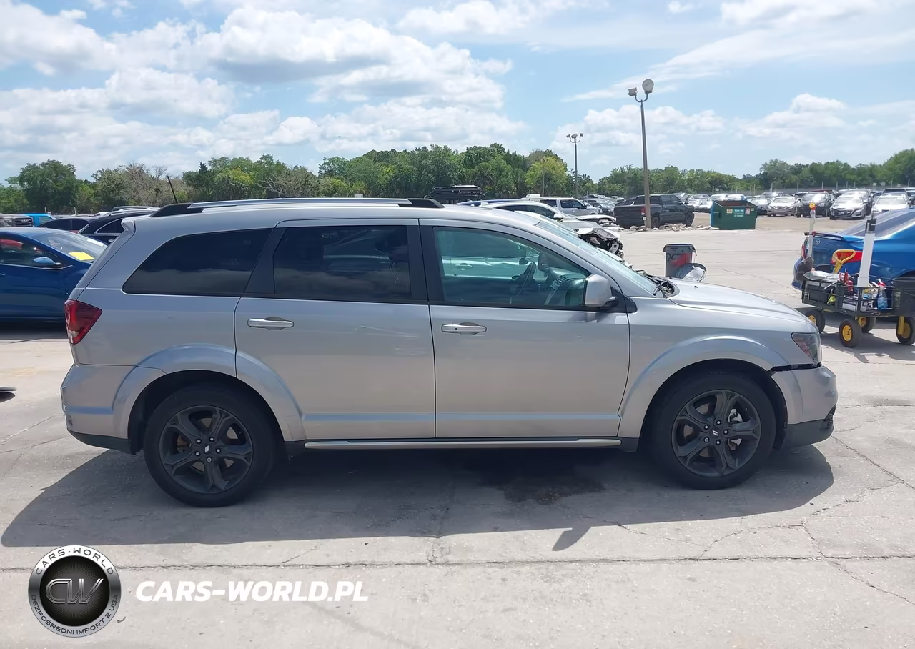 2018 Dodge Journey Crossroad VIN:3C4PDCGB3JT534237 - 13