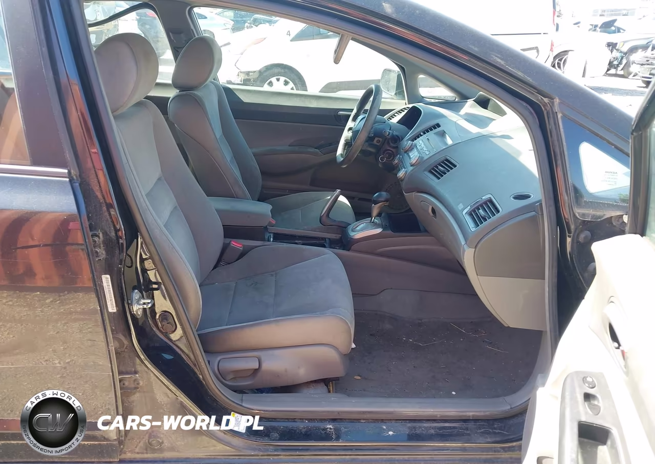 2008 Honda Civic Lx VIN:1HGFA16558L058410 - 5
