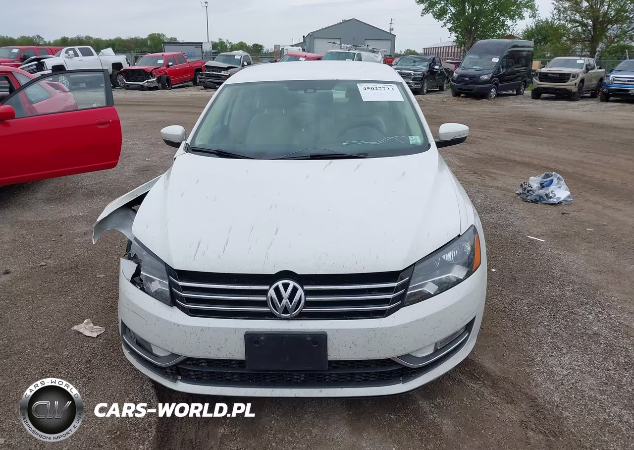 2015 Volkswagen Passat 1.8T Limited Edition VIN:1VWAT7A38FC080892 - 11