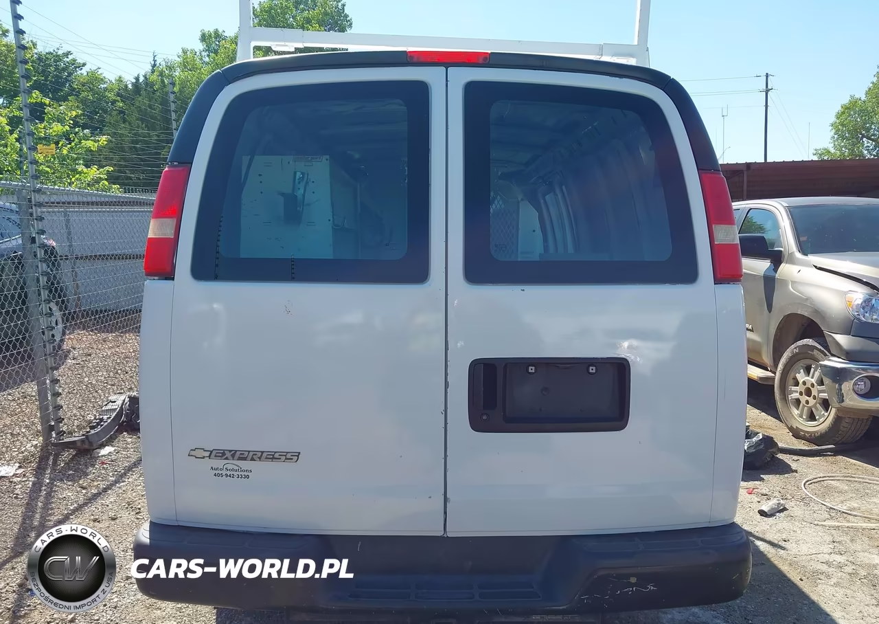 2005 Chevrolet Express VIN:1GCHG39U351222927 - 15