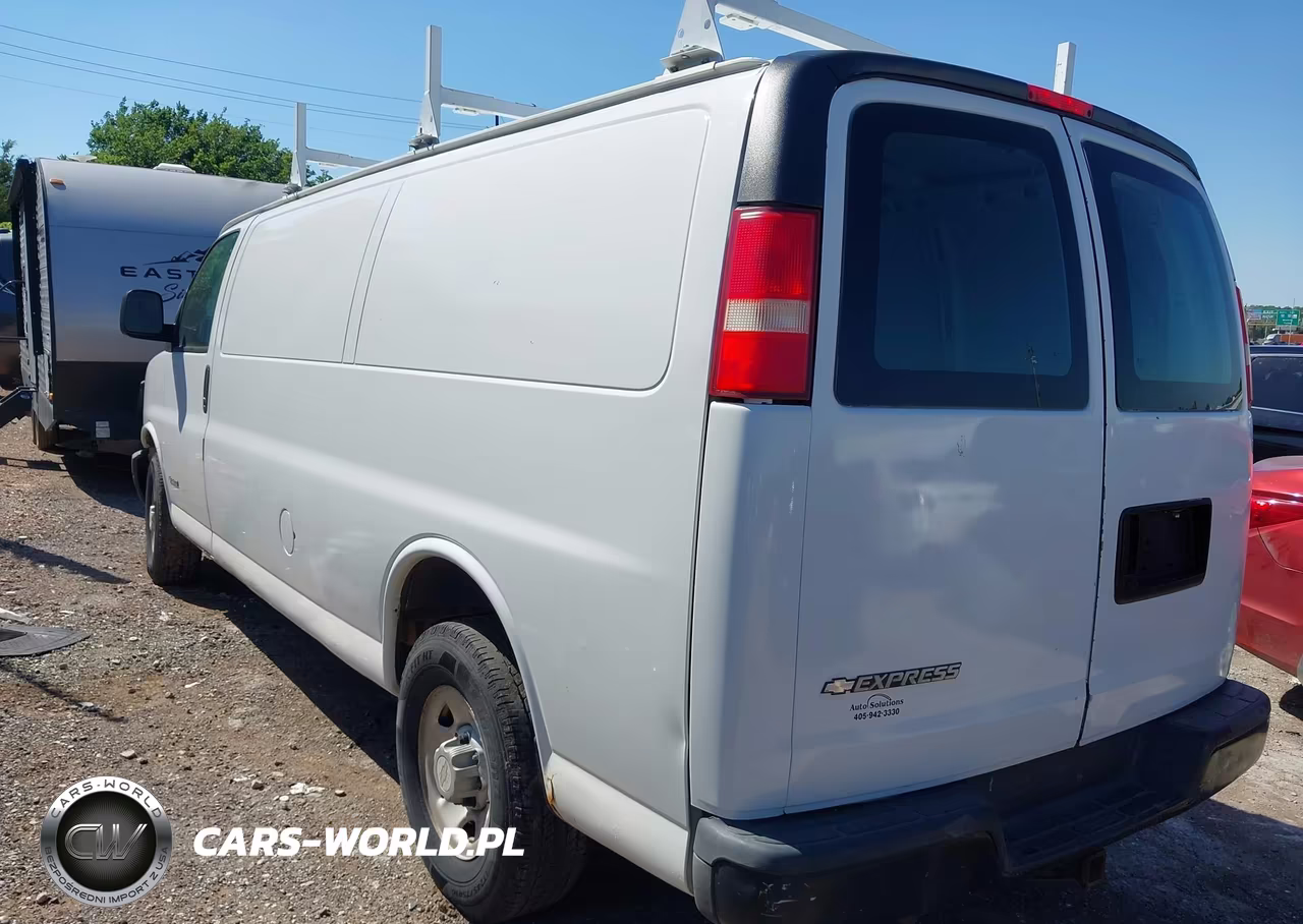 2005 Chevrolet Express VIN:1GCHG39U351222927 - 3