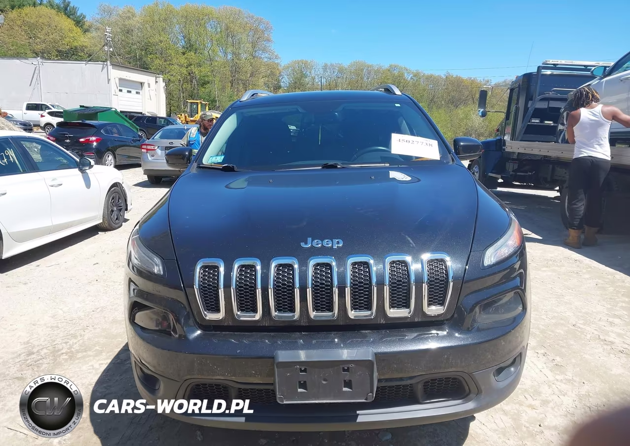 2016 Jeep Cherokee Latitude VIN:1C4PJMCS8GW214838 - 13