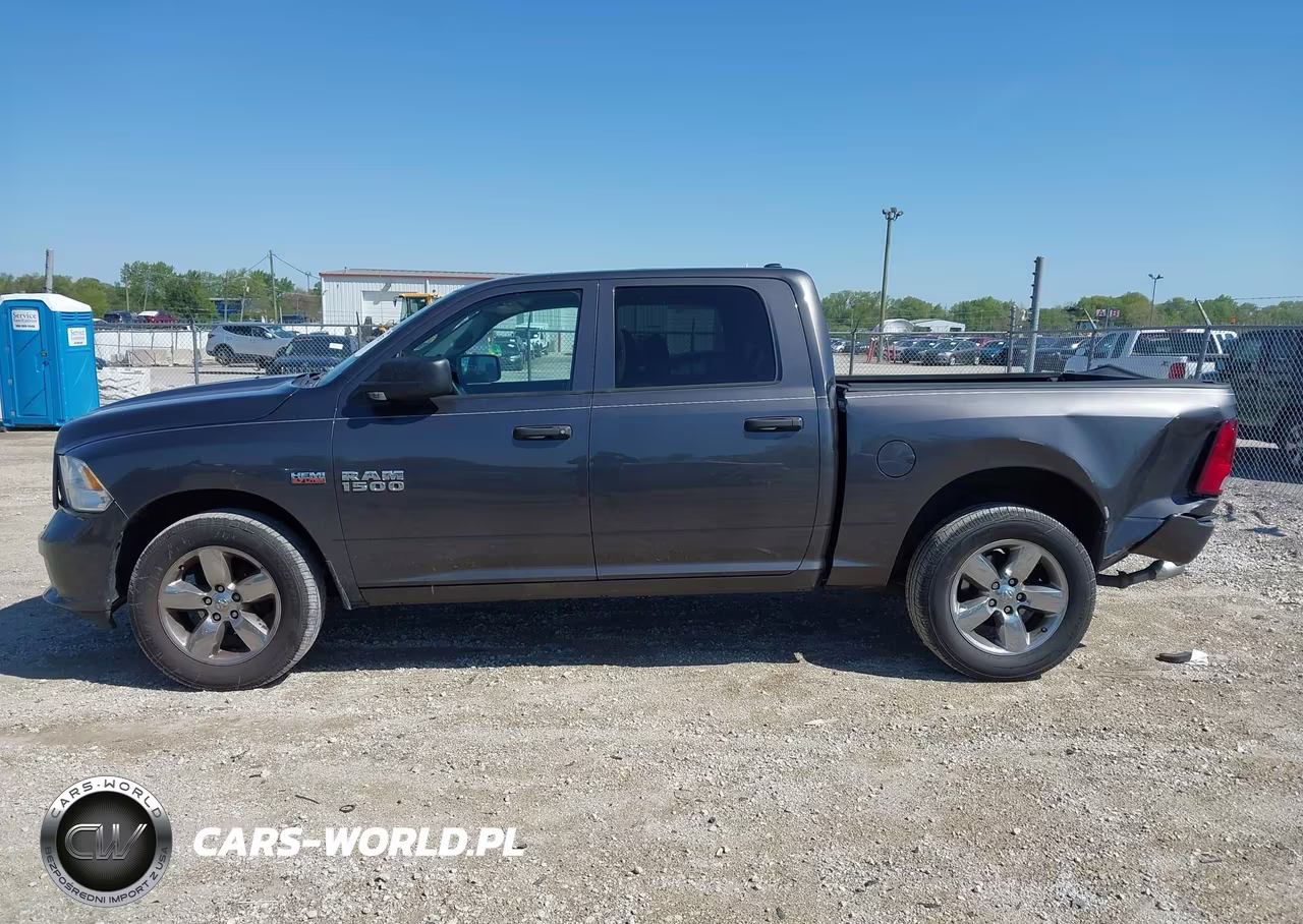 2018 Ram 1500 Express 4X4 5'7 Box VIN:1C6RR7KT5JS352968 - 14