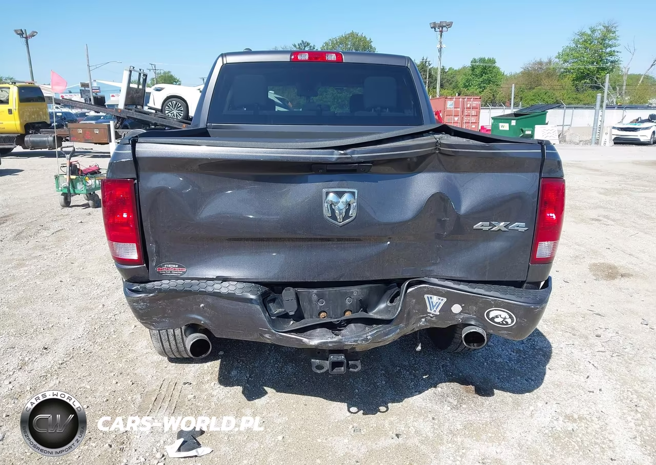 2018 Ram 1500 Express 4X4 5'7 Box VIN:1C6RR7KT5JS352968 - 16