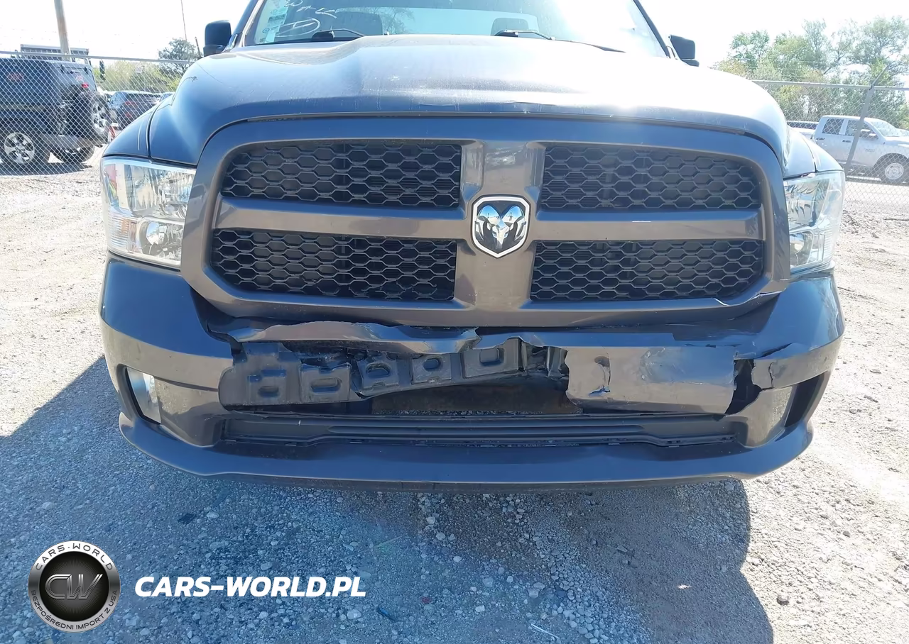 2018 Ram 1500 Express 4X4 5'7 Box VIN:1C6RR7KT5JS352968 - 19