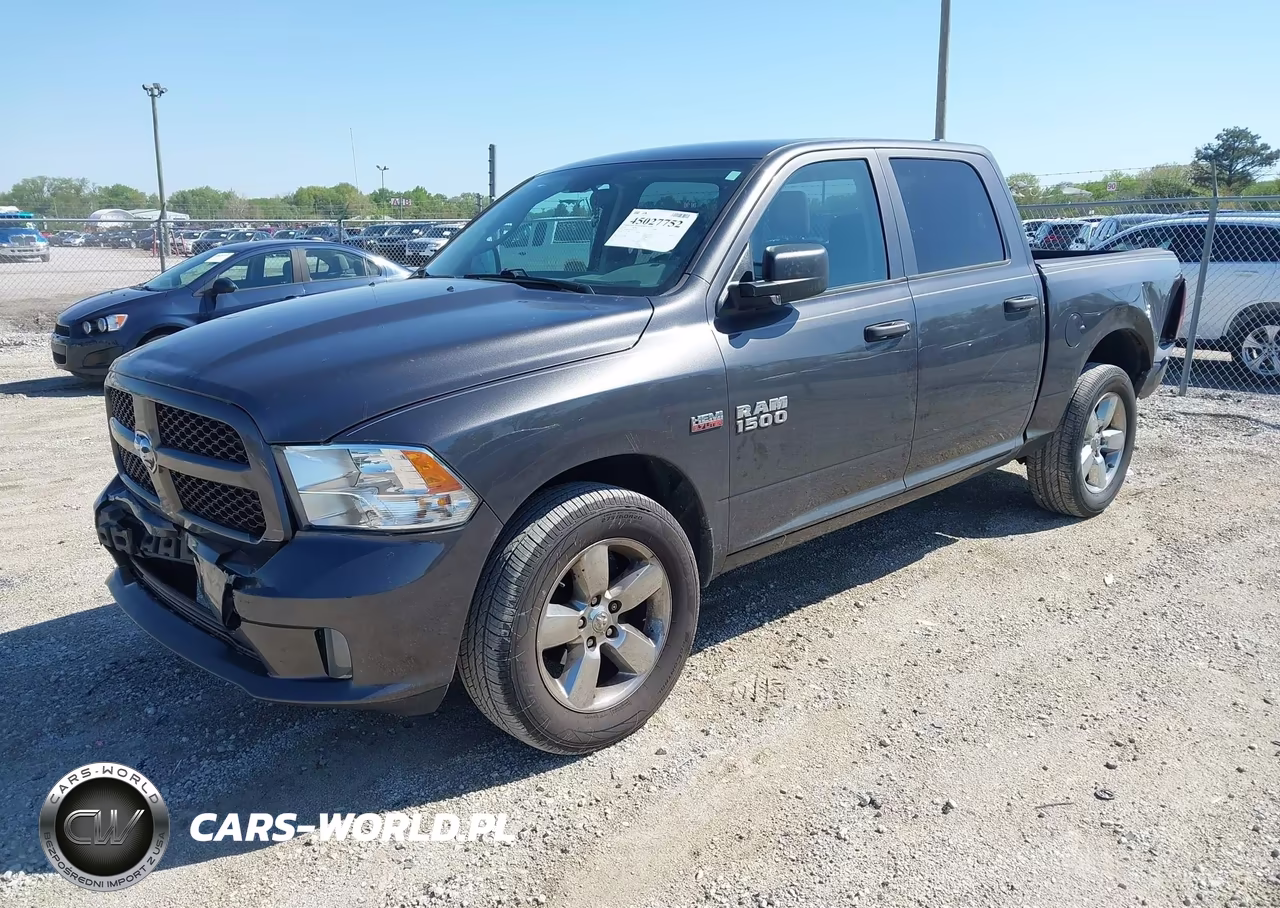 2018 Ram 1500 Express 4X4 5'7 Box VIN:1C6RR7KT5JS352968 - 2