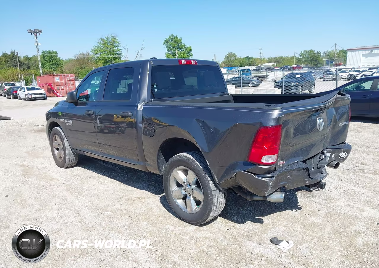 2018 Ram 1500 Express 4X4 5'7 Box VIN:1C6RR7KT5JS352968 - 3