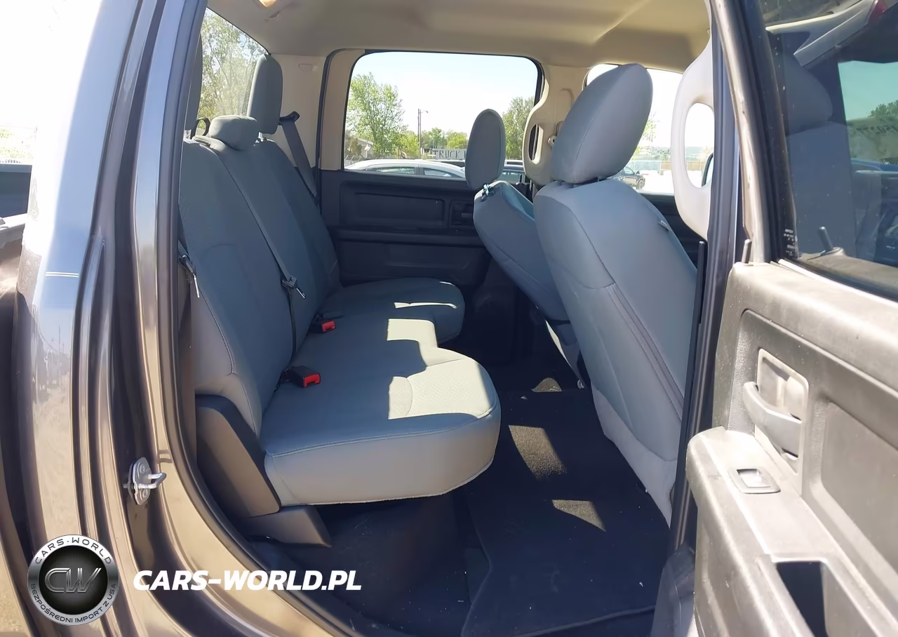 2018 Ram 1500 Express 4X4 5'7 Box VIN:1C6RR7KT5JS352968 - 8