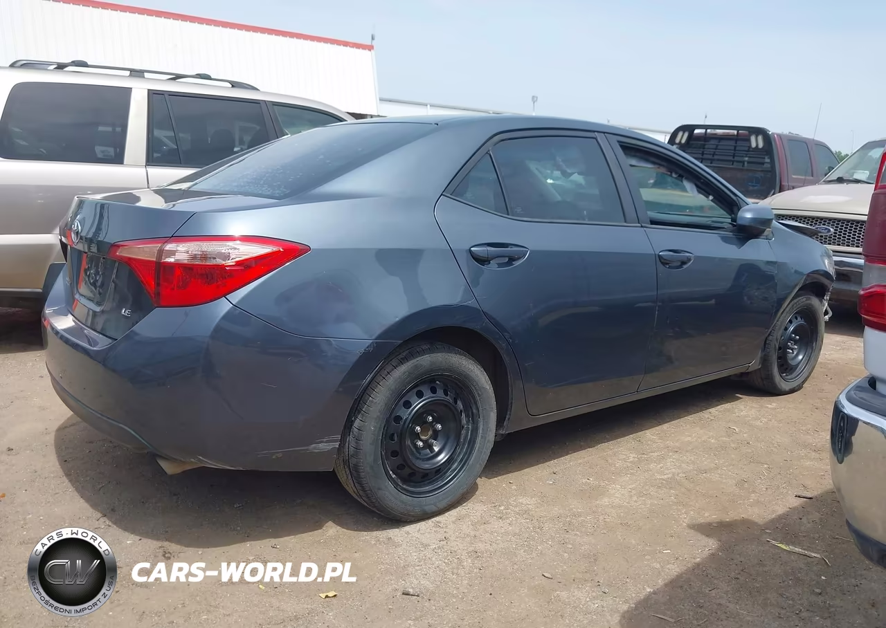 2019 Toyota Corolla Le VIN:2T1BURHE7KC214381 - 13