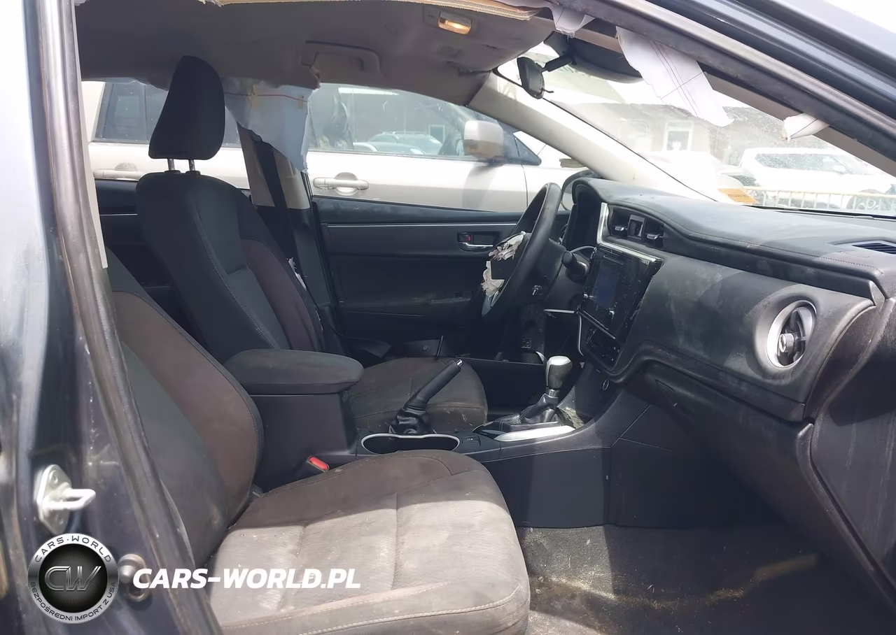2019 Toyota Corolla Le VIN:2T1BURHE7KC214381 - 5