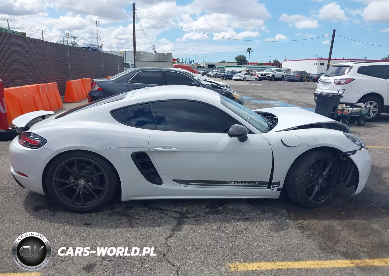 2022 Porsche 718 Cayman T VIN:WP0AA2A80NS255292 - 13