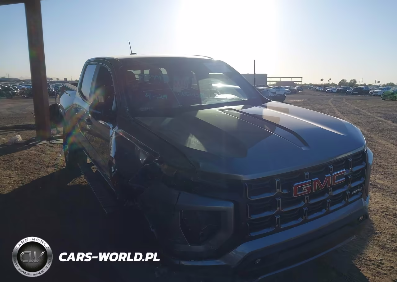 2024 GMC Canyon 4Wd At4