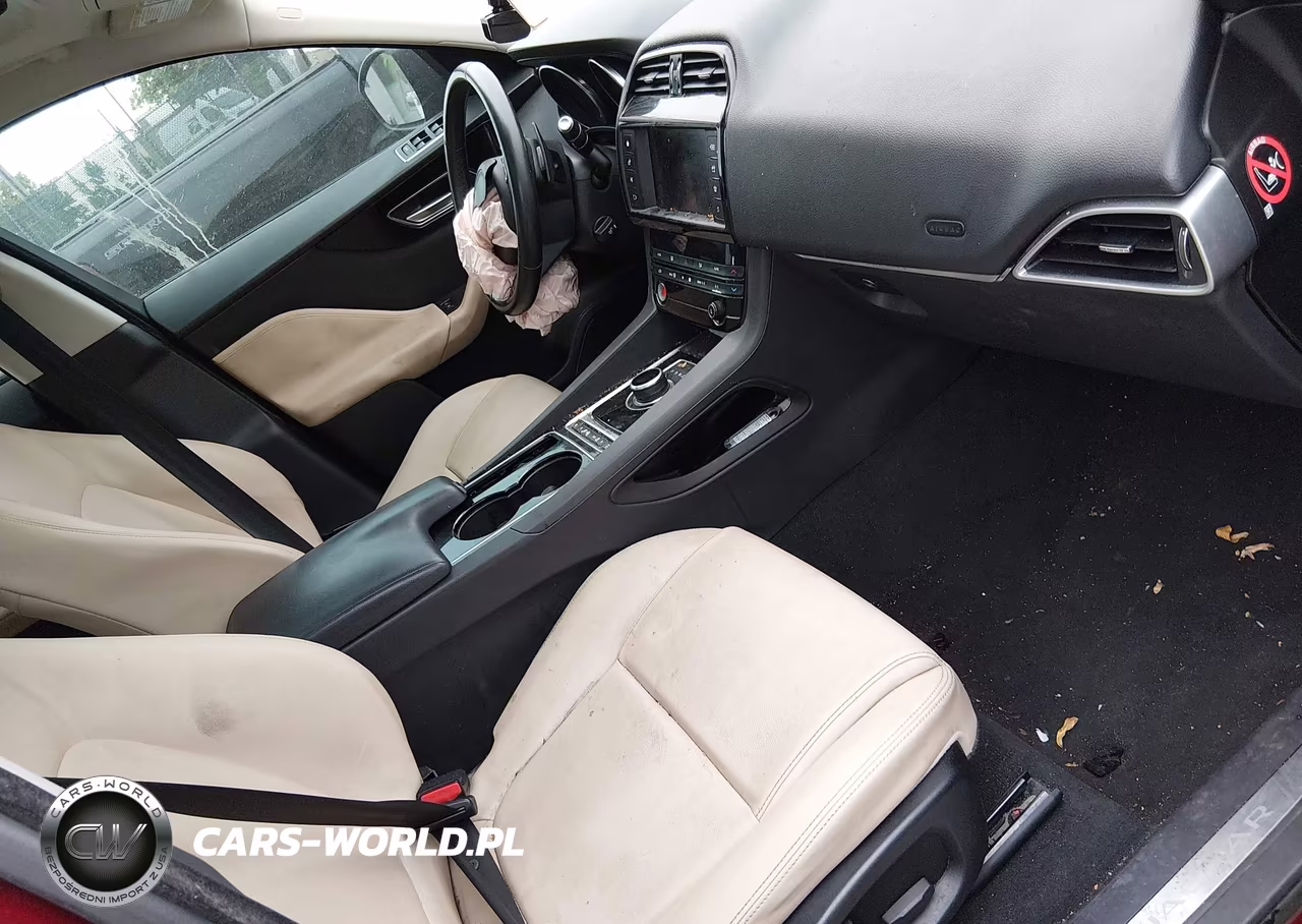 2017 Jaguar F-Pace 35T VIN:SADCS2BV7HA061948 - 5