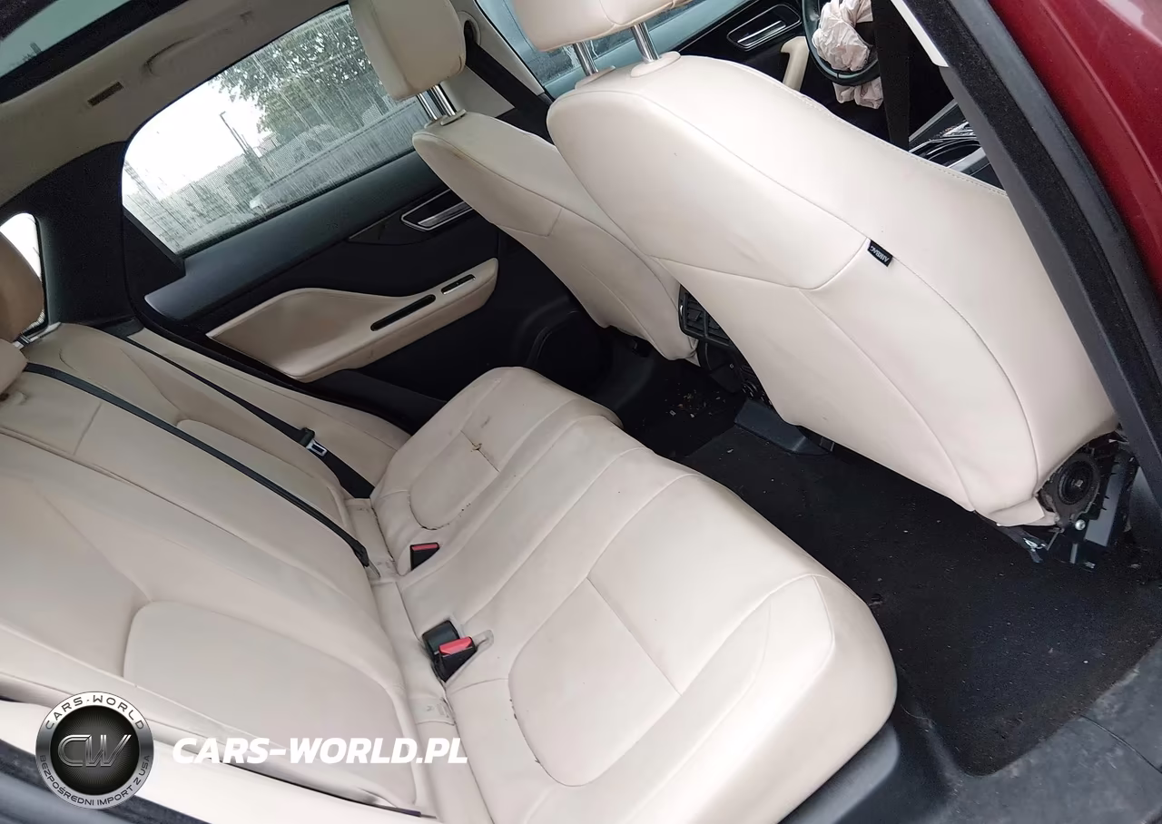 2017 Jaguar F-Pace 35T VIN:SADCS2BV7HA061948 - 8