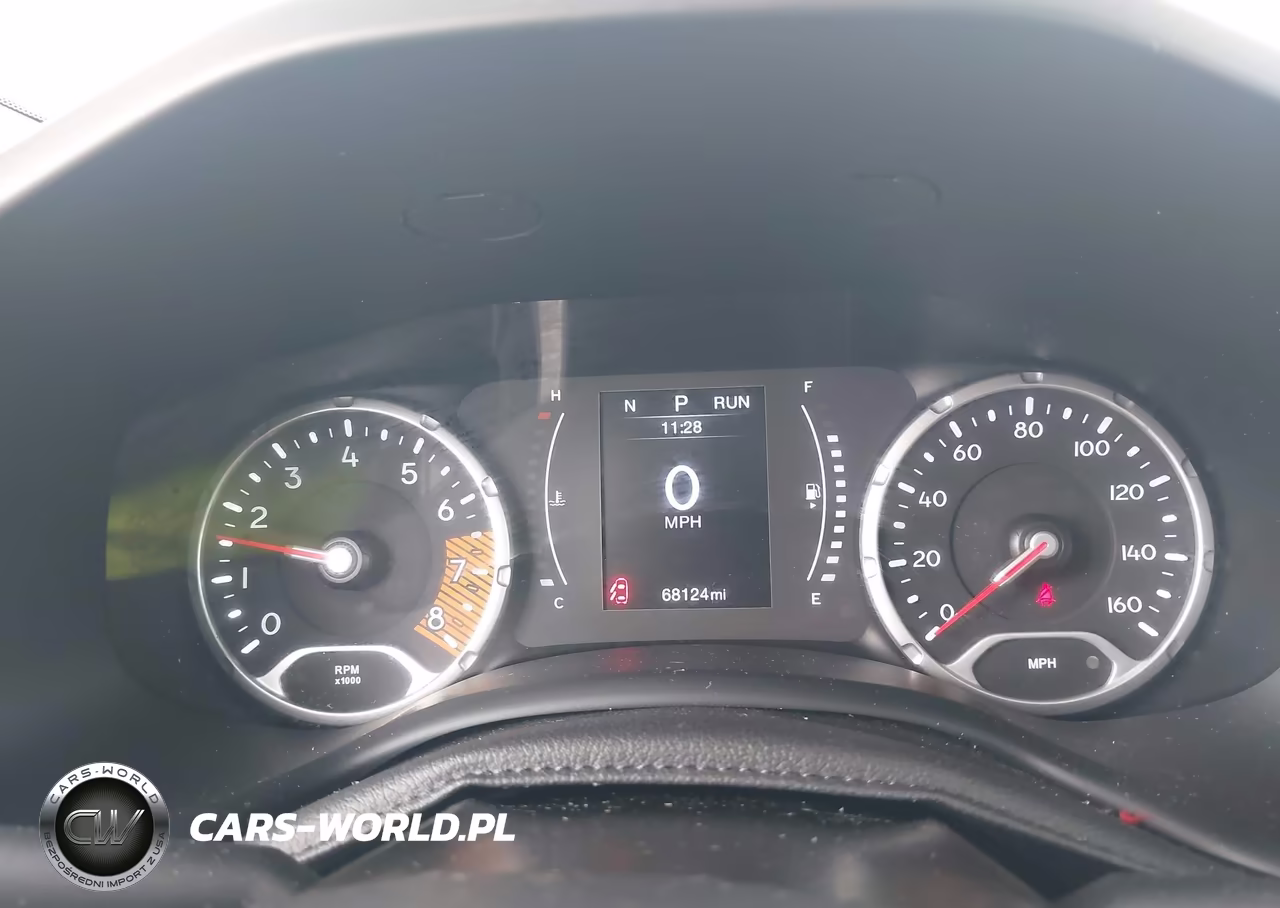 2020 Jeep Renegade Latitude 4X4 VIN:ZACNJBBB0LPM00438 - 15