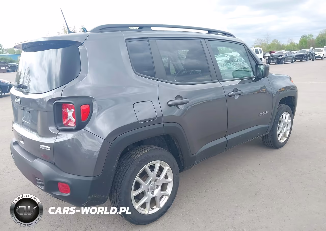 2020 Jeep Renegade Latitude 4X4 VIN:ZACNJBBB0LPM00438 - 4