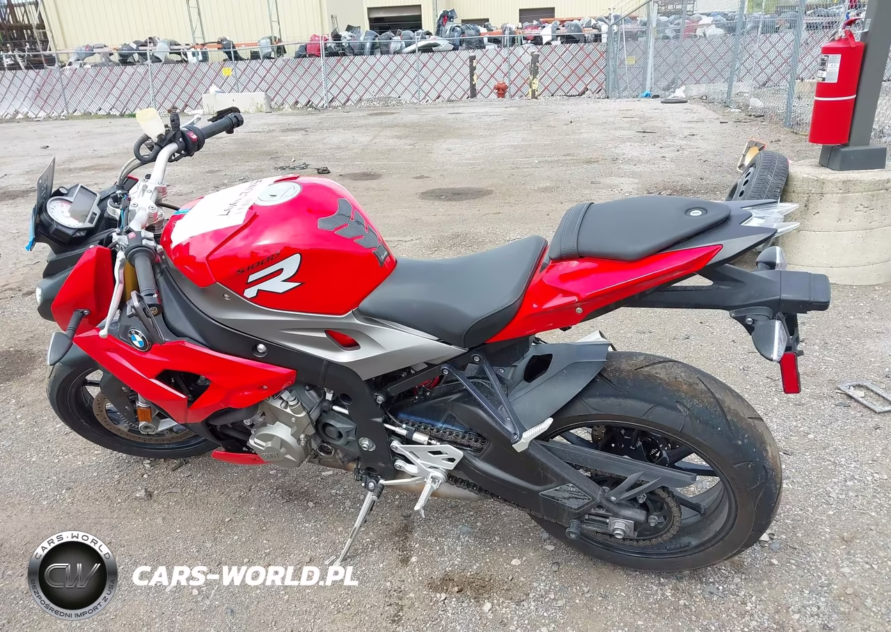 2016 BMW S 1000 R VIN:WB10D1207GZ696530 - 13
