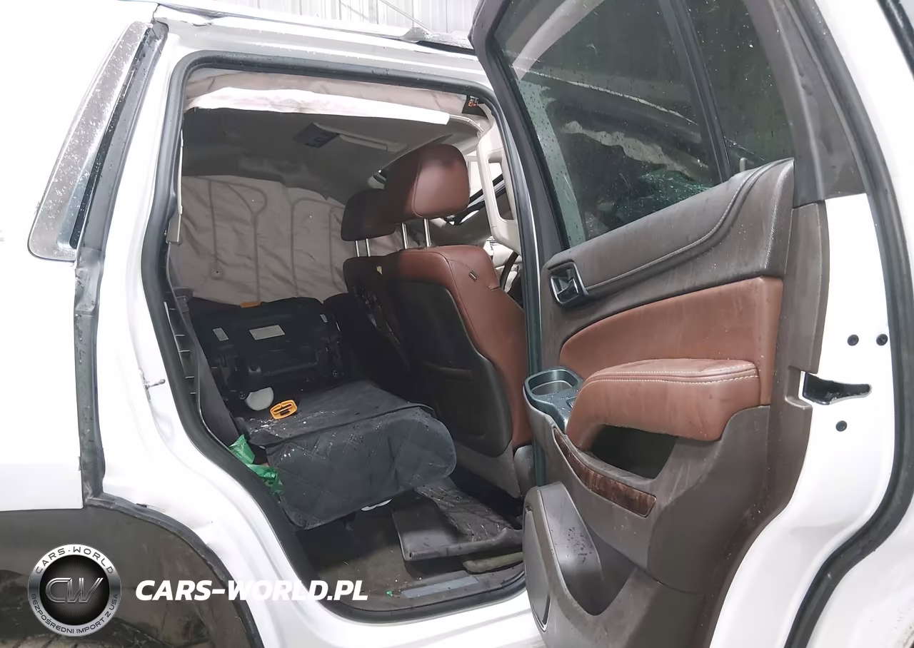 2016 Chevrolet Tahoe Ltz VIN:1GNSKCKC2GR120794 - 8