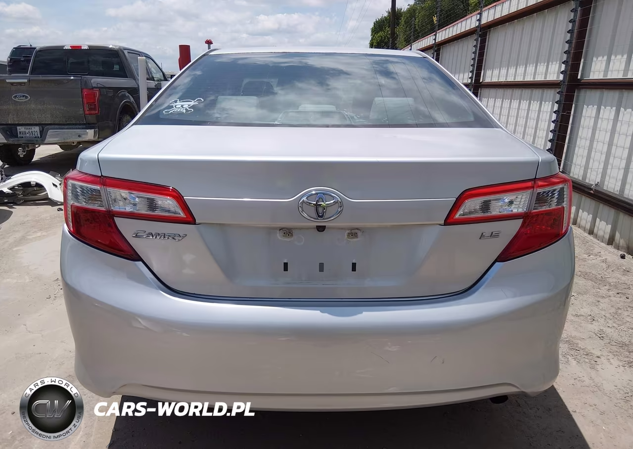 2012 Toyota Camry Le VIN:4T1BF1FK5CU040671 - 17