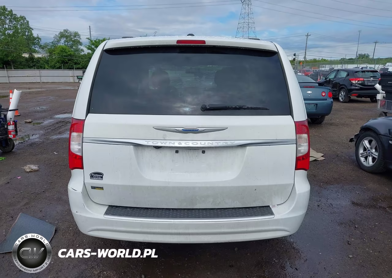2014 Chrysler Town & Country Touring VIN:2C4RC1BG7ER443936 - 17
